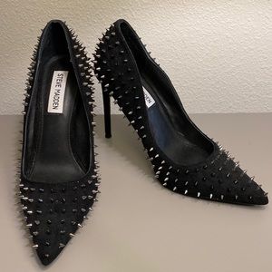 Steve Madden Women’s Spike Stud Stiletto Heels Pointed Black Size 6
